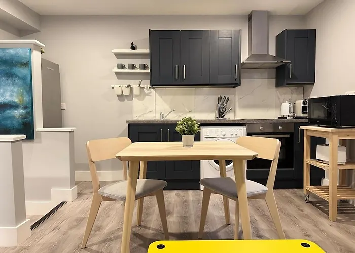 The Art House 9 Apartment