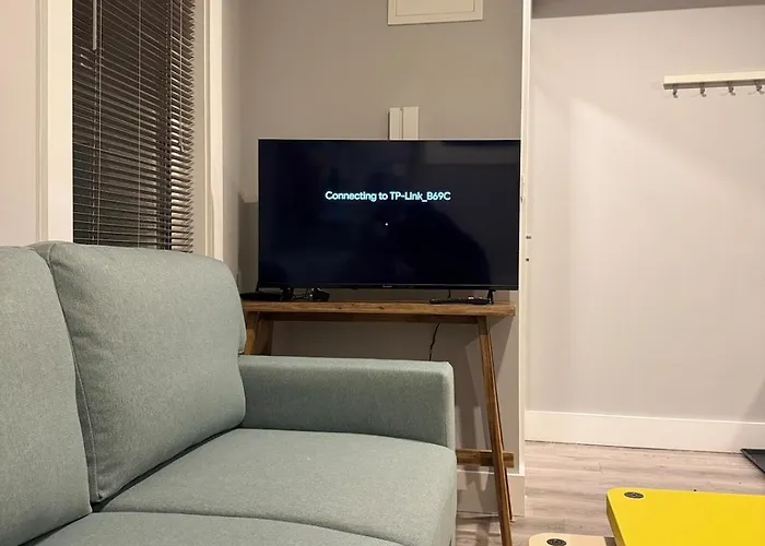 The Art House 9 Apartment *